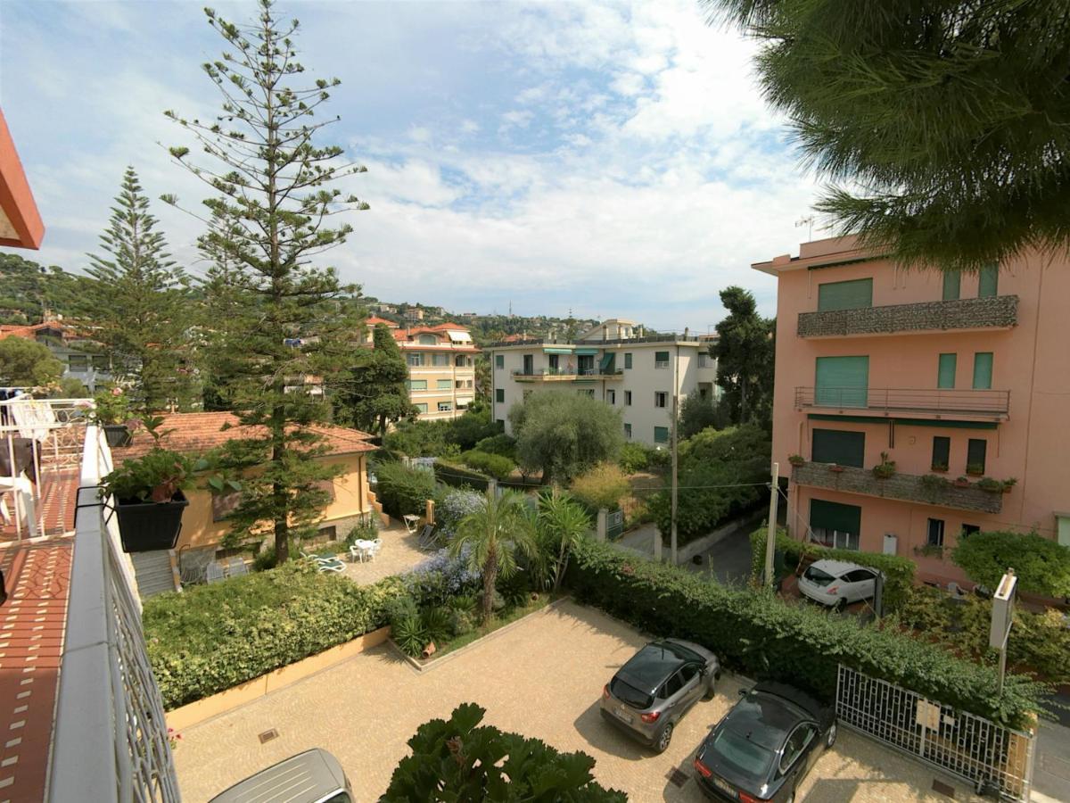 Gold Hotel Bordighera Buitenkant foto