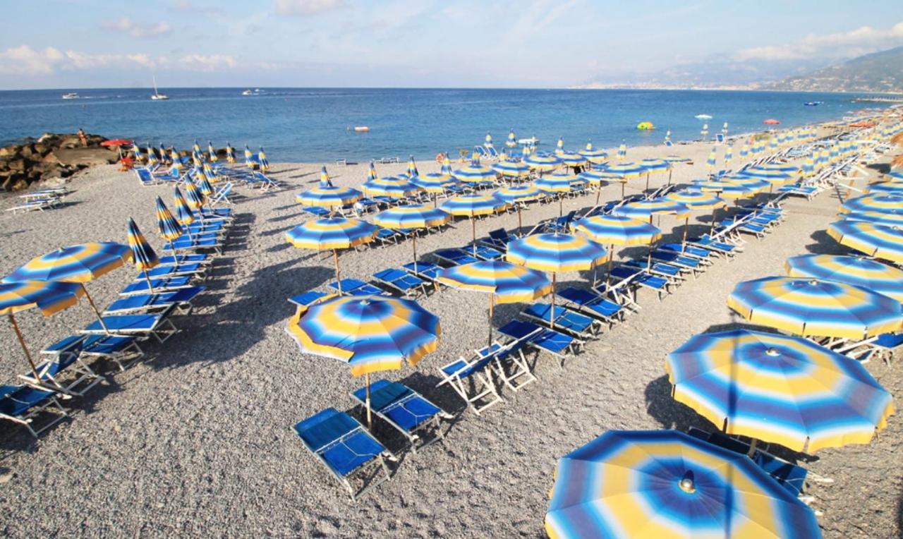 Gold Hotel Bordighera Buitenkant foto