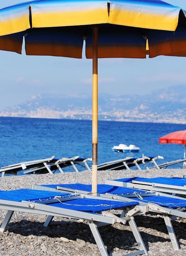 Gold Hotel Bordighera Buitenkant foto